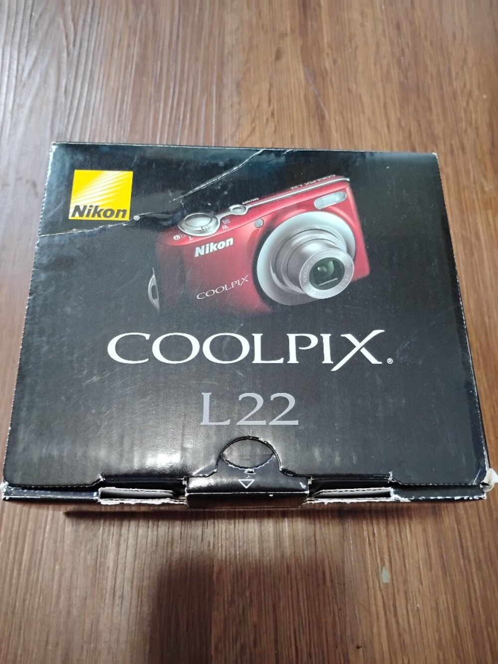 Nikon Coolpix L22 Digital Camera Red